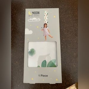 NIB Moon & Stars hanging growth chart